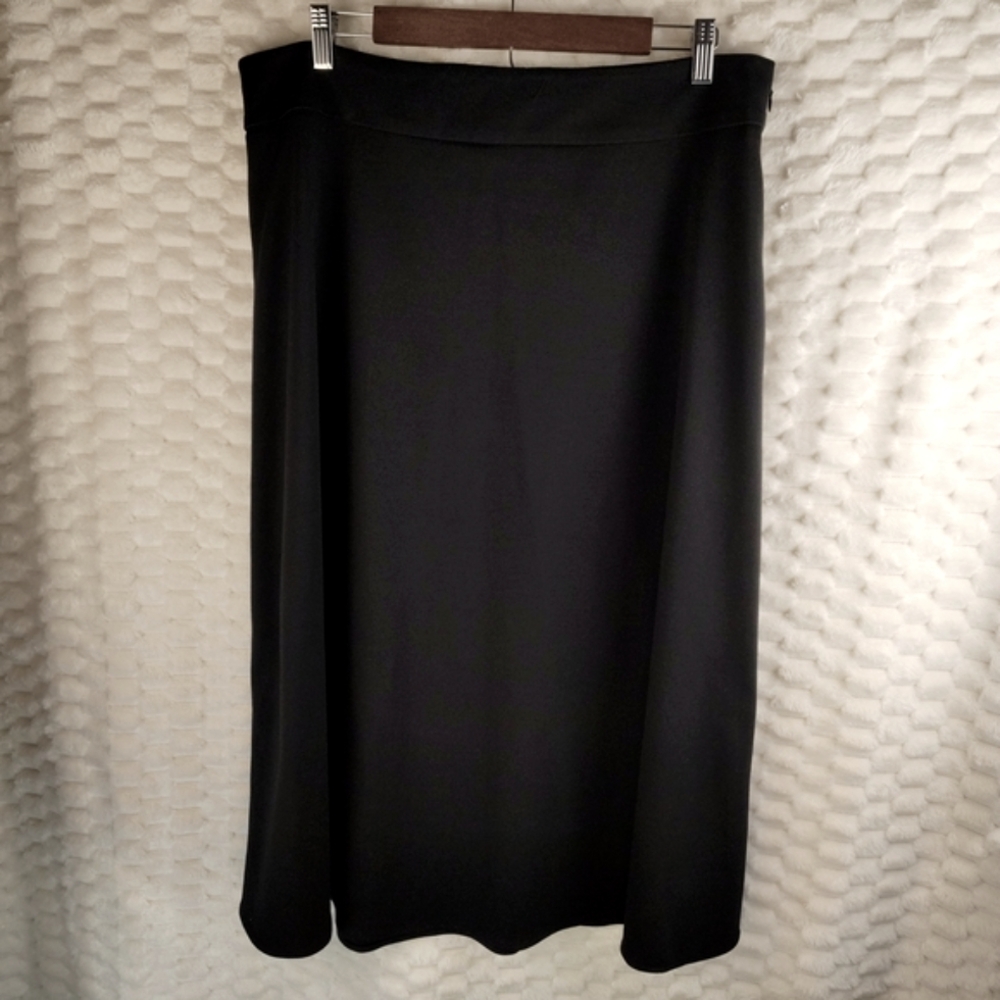 212 Collection Classic Black Skirt Women's Size 14